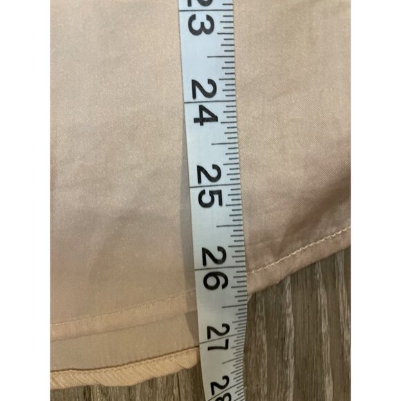 Banana Republic Tan Satin Button Up Long Sleeve Blouse Top Sz M - Picture 9 of 9